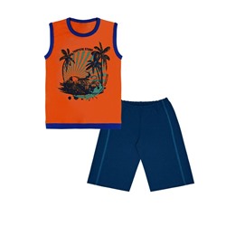 Спортивный комплект для мальчика с шортами и оранжевой футболкой
