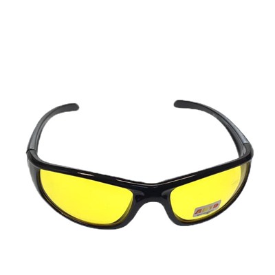 Стильные мужские очки Onza в чёрной матовой оправе с прозрачно-жёлтыми линзами.