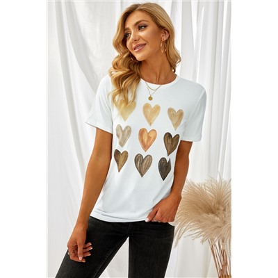Белая футболка с круглым вырезом и принтом "сердца"