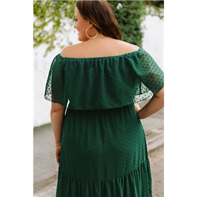 Зеленое многоярусное платье плюс сайз в швейцарский горошек