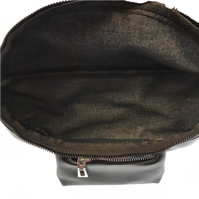 Поясная сумочка Mezalia из мягкой эко-кожи чёрного цвета.