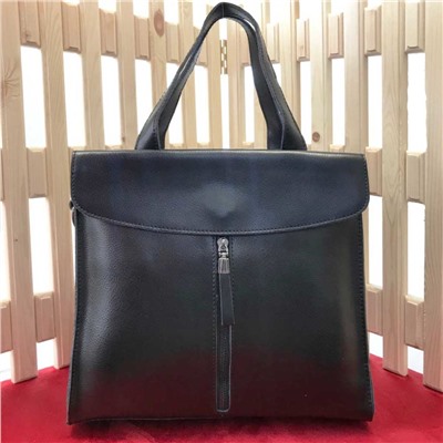 Элегантная двусторонняя сумка Maysun из гладкой натуральной кожи черного цвета.
