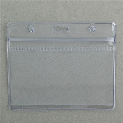 Бейдж-карман горизонтальный (внешний 98 х 81 мм), внутренний 55 х 95 мм, 20 мкр с защелкой зип