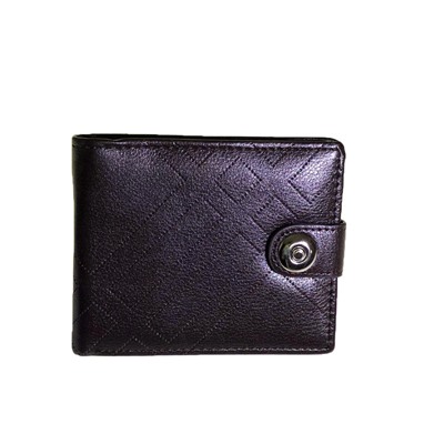 Мужской кошелек Prestigio из качественной эко-кожи шоколадного цвета.