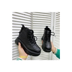 Женские зимние ботинки 6023-1 черные