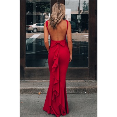 Красное платье в пол с открытой спиной, воланом и бантом сзади