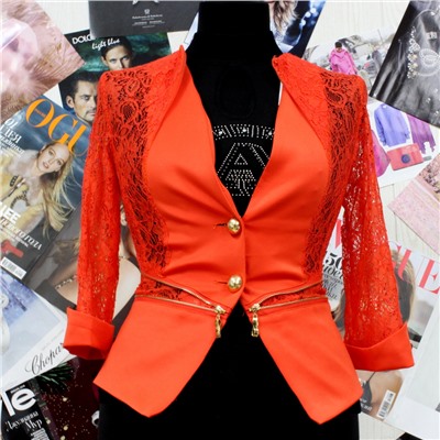 Размер 42. Стильный женский пиджак Ying_Collection с оригинальным орнаментом красного цвета.