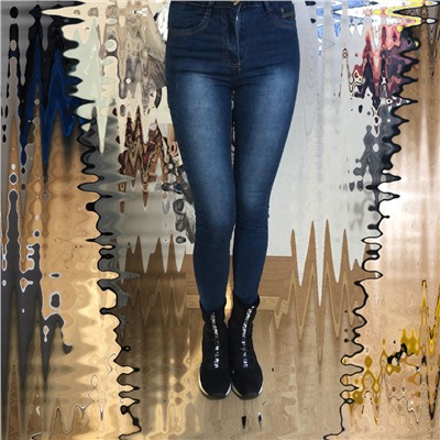 Размер 26. Рост 165-170. Узкие женские джинсы Cloud из стрейч материала дымчато-синего цвета.
