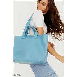 Крупная голубая сумка