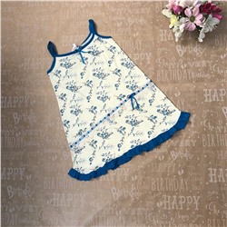 Рост 152. Подростковая ночная сорочка Miss_Violet кремового цвета с синими цветами.