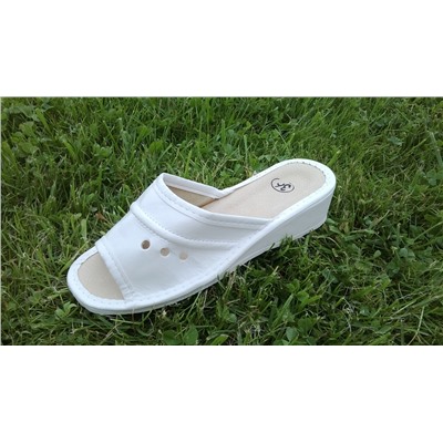031-35  Обувь домашняя  (цвет белый) (Тапочки кожаные)