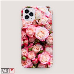 Пластиковый чехол Много роз на iPhone 11 Pro Max