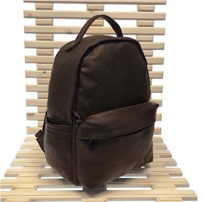 Вместительный рюкзак Like_Hero из матовой эко-кожи формата А4 цвета шоколадного цвета.