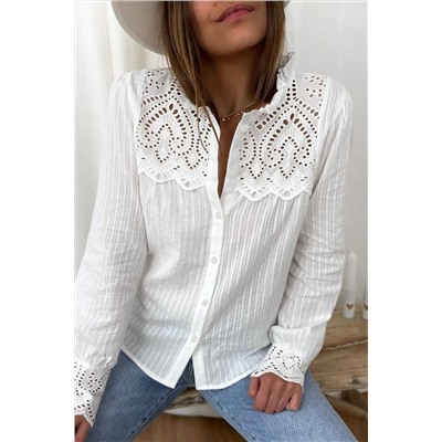 Белая полосатая рубашка с кружевной кокеткой и манжетами
